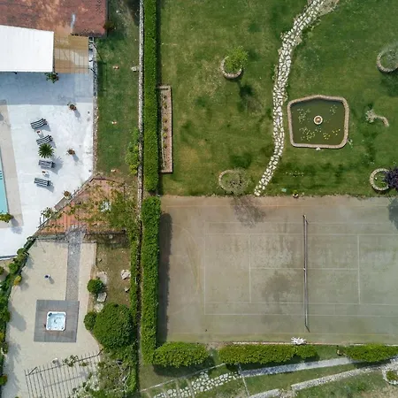 Gaudia Country house