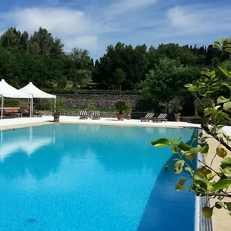 Gaudia Country house